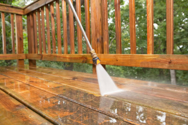 Best Residential Pressure Washing Services  in Kronenwetter, WI